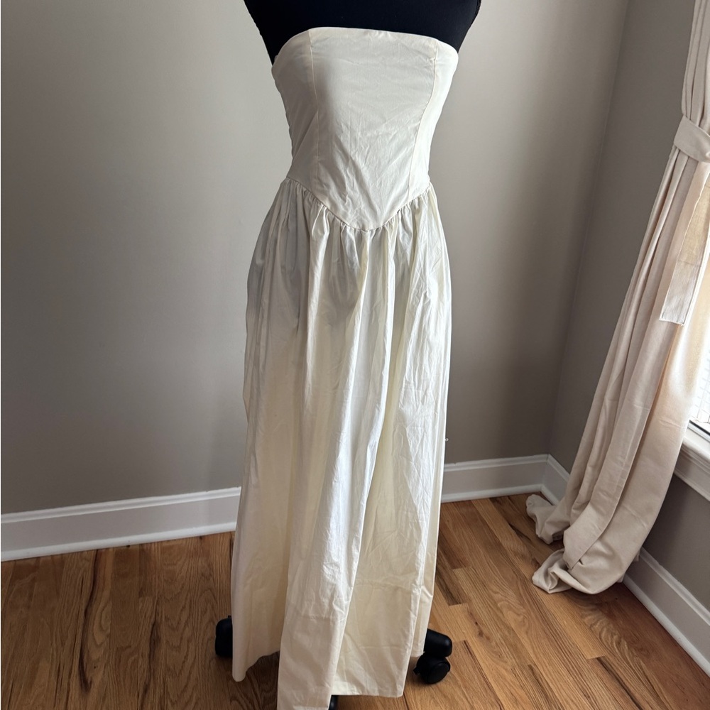 We Wore What Strapless Cream dress size Small - Picture 2 of 9
